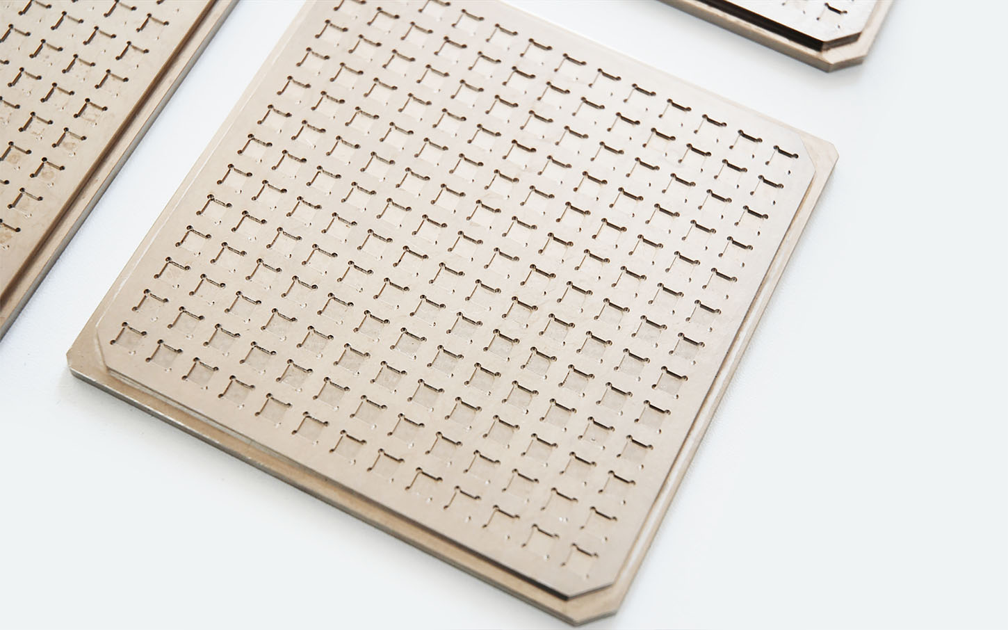 テグテック ミーリング加工用チップ チェイスミル ( APKT 170520R-EM TT9080 )テグテックジャパン(株) テグテック ミーリング加工用チップ チェイスミル ( APKT 1705 PER-EL